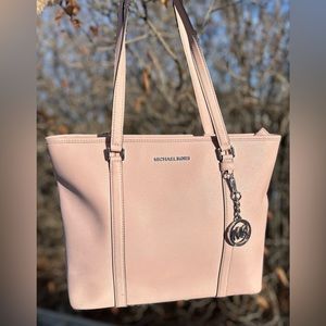 *SOLD* MICHAEL KORS Leather Sady Large Tote in Blossom Pink